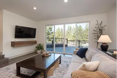 60012 Ridgeview Drive W, Bend, OR 97702 - Photo 3