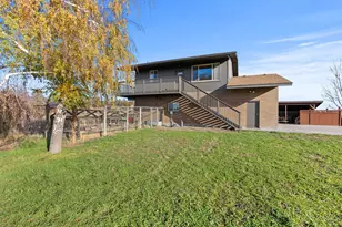 65280 94th St, Bend, OR 97703 - Photo 31