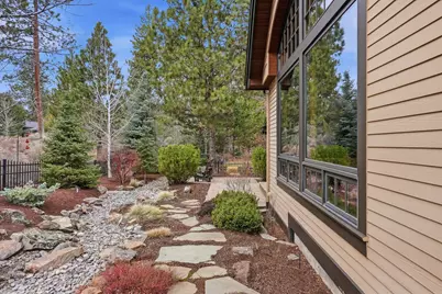 143 NW Champanelle Way, Bend, OR 97703 - Photo 41