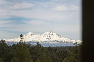 7780 SW Wickiup Ave, Redmond, OR 97756 - Photo 3