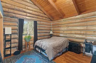 5737 Rockydale Rd, Cave Junction, OR 97523 - Photo 9