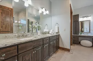3487 NW Greenleaf Way, Bend, OR 97703 - Photo 29