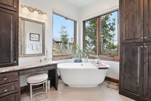 3487 NW Greenleaf Way, Bend, OR 97703 - Photo 27