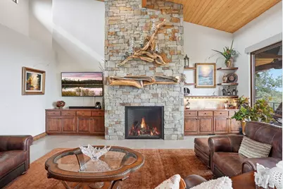 3487 NW Greenleaf Way, Bend, OR 97703 - Photo 11