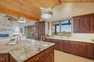 3487 NW Greenleaf Way, Bend, OR 97703 - Photo 19