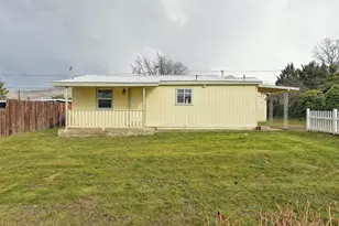 1808 Spring St, Medford, OR 97504 - Photo 5