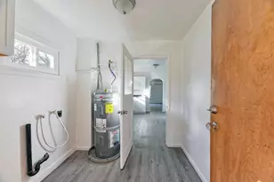 1808 Spring St, Medford, OR 97504 - Photo 17