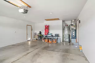 2128 Terrel Dr, Medford, OR 97501 - Photo 19