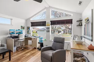 2128 Terrel Dr, Medford, OR 97501 - Photo 9