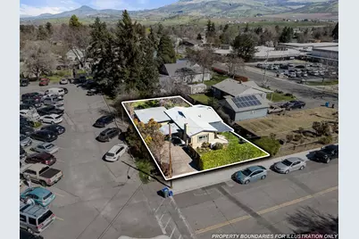 100 Christian Avenue, Talent, OR 97540 - Photo 27