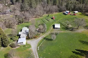 885 Plumtree Ln, Grants Pass, OR 97526 - Photo 51