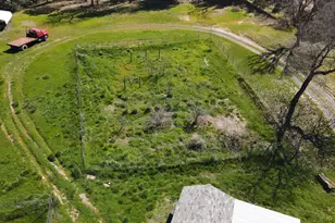 885 Plumtree Ln, Grants Pass, OR 97526 - Photo 47