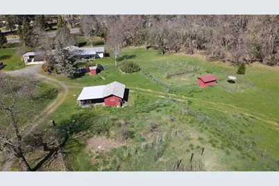 885 Plumtree Lane, Grants Pass, OR 97526 - Photo 49