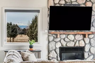 12110 SW Riggs Road, Powell Butte, OR 97753 - Photo 9