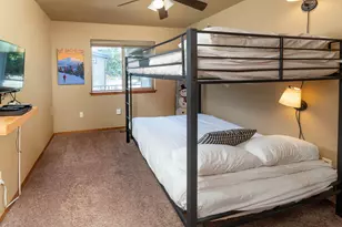 17370 Brant Dr, Bend, OR 97707 - Photo 11