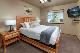 17370 Brant Dr, Bend, OR 97707 - Photo 13