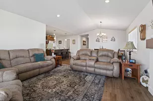 1225 NW Willow Parkway Rd, Madras, OR 97741 - Photo 15