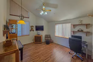 2363 Jaynes Dr, Grants Pass, OR 97527 - Photo 19