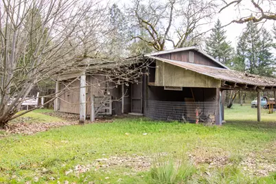 24524 Redwood Highway, Kerby, OR 97531 - Photo 31