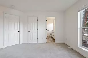 1101 SW Silver Lake Blvd, Bend, OR 97702 - Photo 17