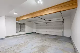 1101 SW Silver Lake Blvd, Bend, OR 97702 - Photo 25