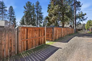 1424 NW Albany Ave, Bend, OR 97703 - Photo 33