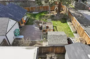 1424 NW Albany Ave, Bend, OR 97703 - Photo 31