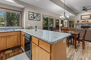 57407 Beaver Ridge Loop, Sunriver, OR 97707 - Photo 11