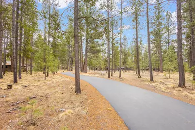 17745 Woodland Lane #11, Sunriver, OR 97707 - Photo 33