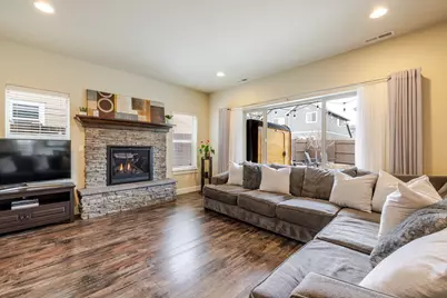 3137 NE Flagstone Avenue, Bend, OR 97701 - Photo 9