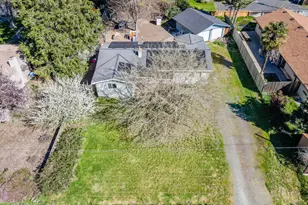 1981 Regina Way, Grants Pass, OR 97527 - Photo 7