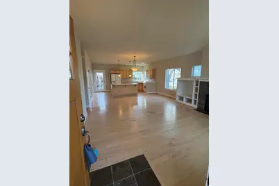 1642 NW Hemlock Avenue, Redmond, OR 97756 - Photo 3