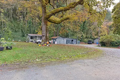 3251 Rogue River Highway, Grants Pass, OR 97527 - Photo 9