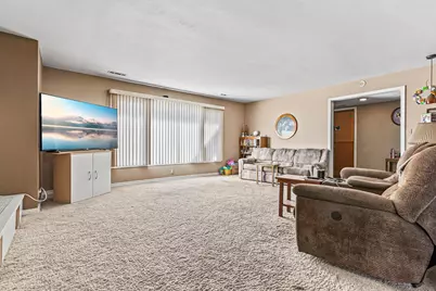 3200 Hanley Road, Central Point, OR 97502 - Photo 7