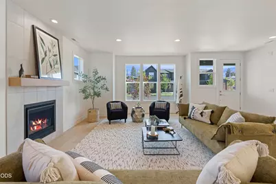 20509 SE Dorset Place #98, Bend, OR 97702 - Photo 9