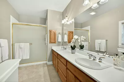 100 Nunan Street, Jacksonville, OR 97530 - Photo 15