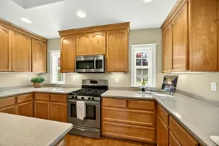 100 Nunan St, Jacksonville, OR 97530 - Photo 11