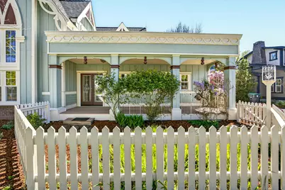 100 Nunan Street, Jacksonville, OR 97530 - Photo 31