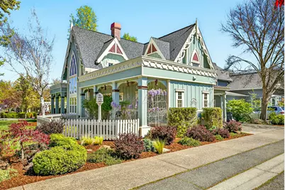 100 Nunan Street, Jacksonville, OR 97530 - Photo 33