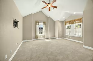 100 Nunan St, Jacksonville, OR 97530 - Photo 25