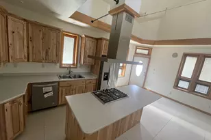 2361 Kings Hwy, Medford, OR 97501 - Photo 5