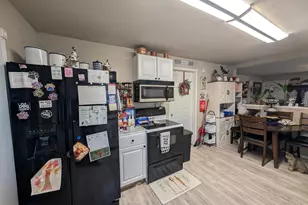 1944 Gary St, Klamath Falls, OR 97603 - Photo 17