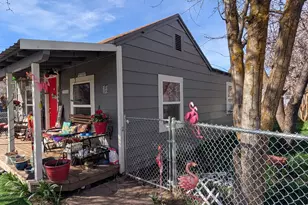 1944 Gary St, Klamath Falls, OR 97603 - Photo 7