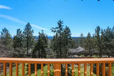 1821 NW Iowa Avenue, Bend, OR 97703 - Photo 41
