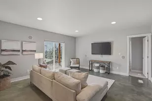 1821 NW Iowa Ave, Bend, OR 97703 - Photo 27