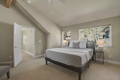 1821 NW Iowa Avenue, Bend, OR 97703 - Photo 19