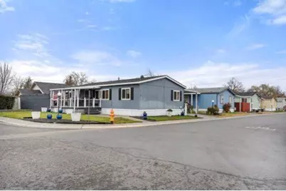 1570 S Peach Street #SPC 100, Medford, OR 97501 - Photo 11