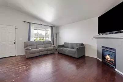 840 NE Quince Avenue, Redmond, OR 97756 - Photo 3