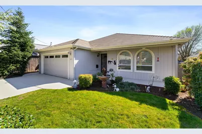 165 NW Midland Avenue, Grants Pass, OR 97526 - Photo 23