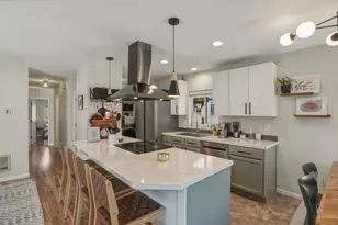 55601 Swan Rd, Bend, OR 97707 - Photo 9